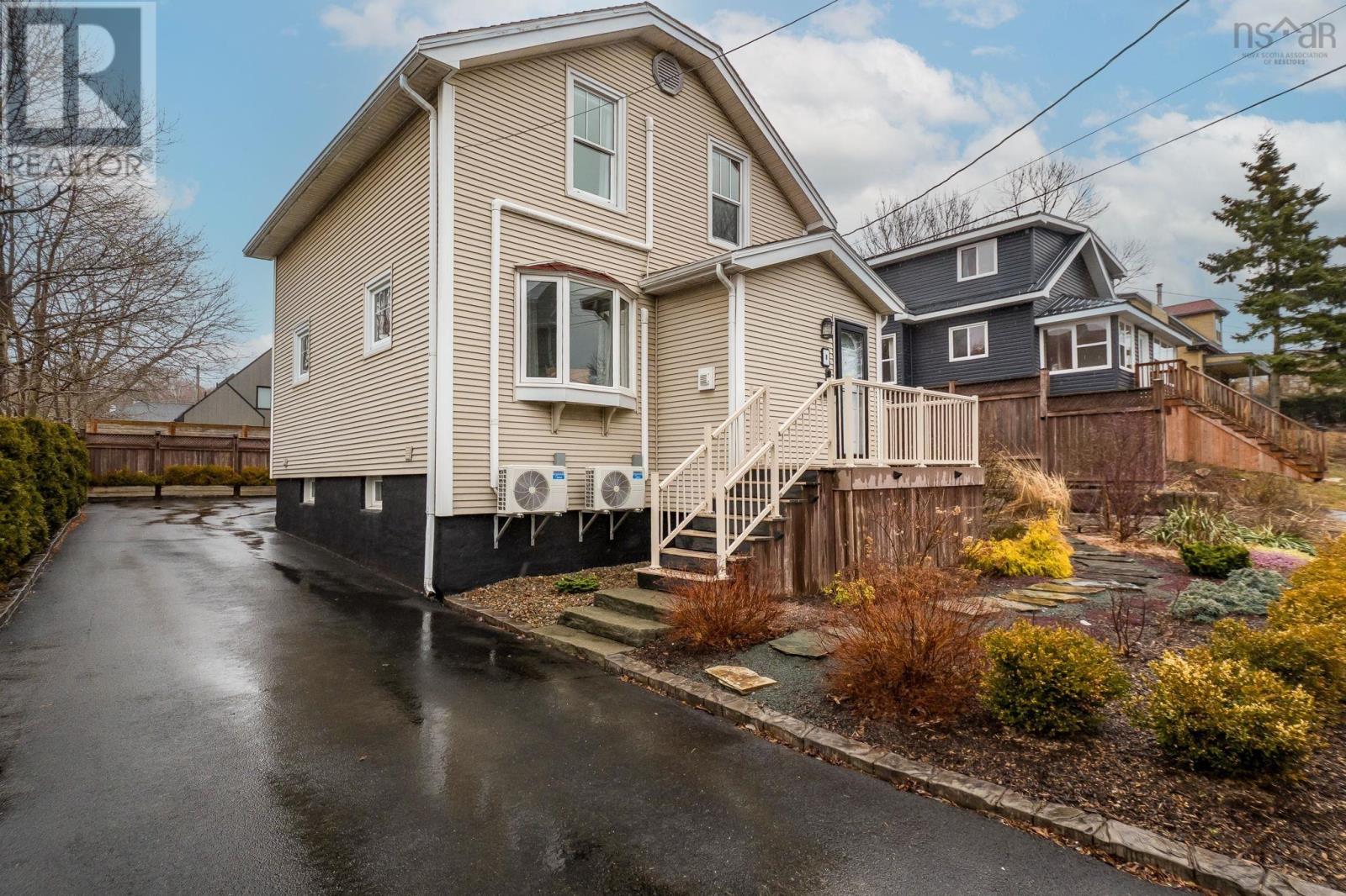 8 Eaton Avenue, Dartmouth, Nova Scotia  B2Y 2X5 - Photo 2 - 202606518
