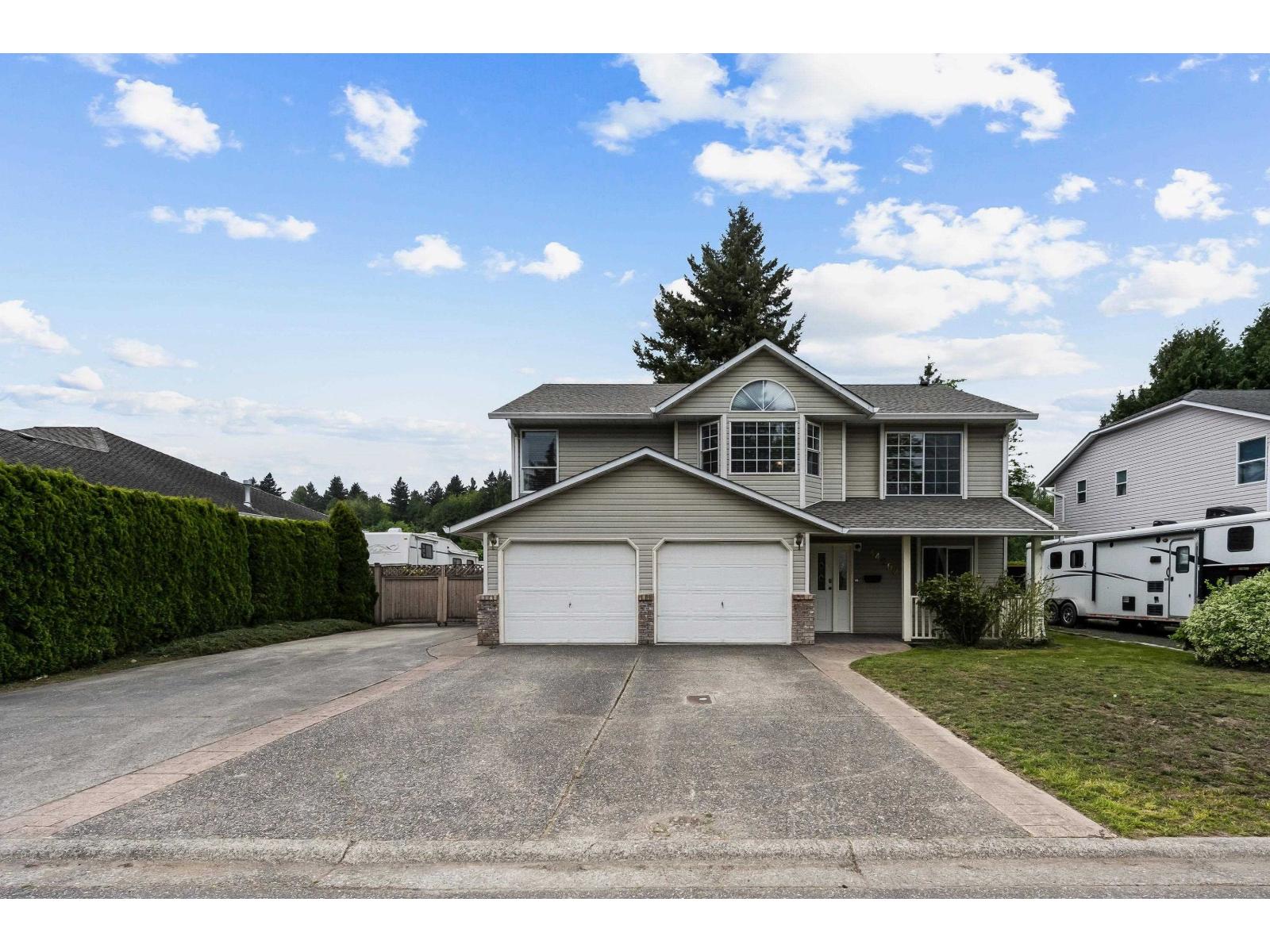 44662 Cumberland Avenue, Sardis South, Chilliwack, British Columbia  V2R 3B6 - Photo 2 - R3117044