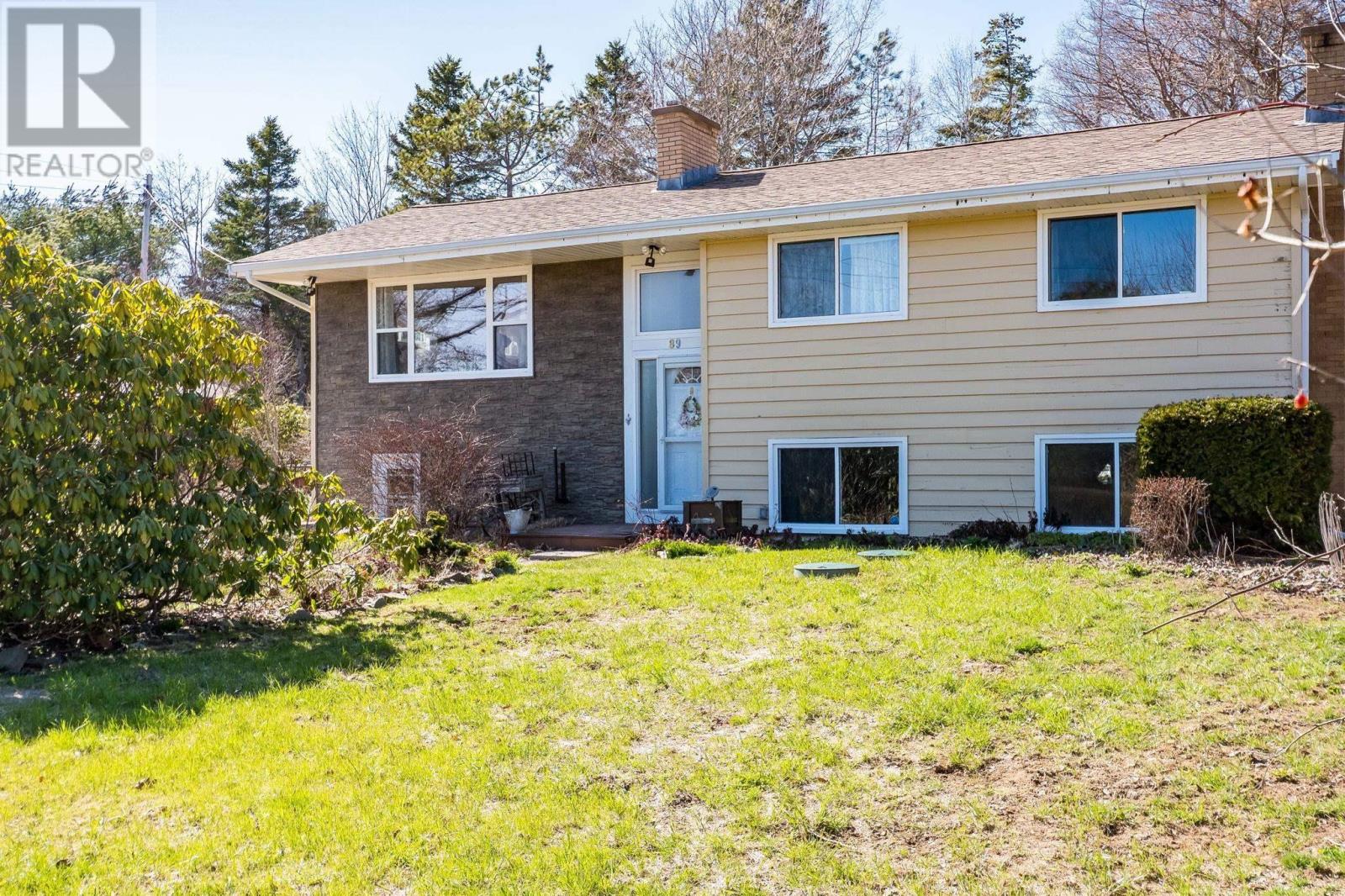 89 Pinetree Crescent, Hammonds Plains, Nova Scotia  B3Z 1K4 - Photo 2 - 202608880