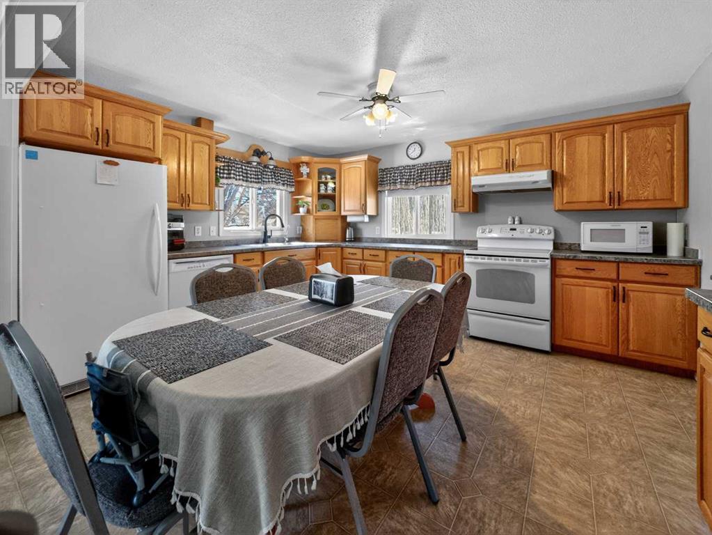 10202 101 Avenue, La Crete, Alberta  T0H 2H0 - Photo 5 - A2305525