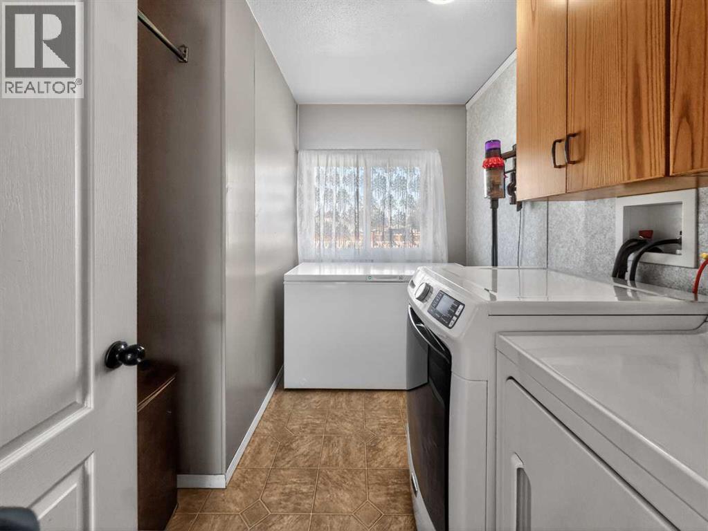 10202 101 Avenue, La Crete, Alberta  T0H 2H0 - Photo 12 - A2305525