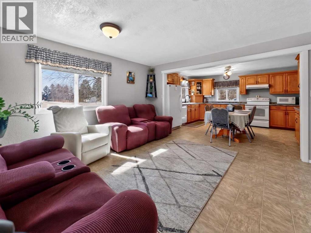 10202 101 Avenue, La Crete, Alberta  T0H 2H0 - Photo 9 - A2305525