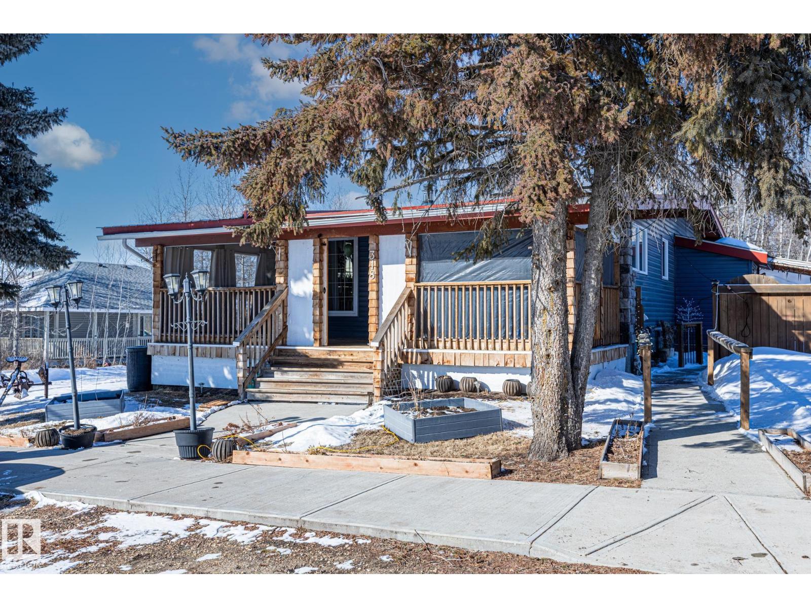 318 Main ST, ferintosh, Alberta