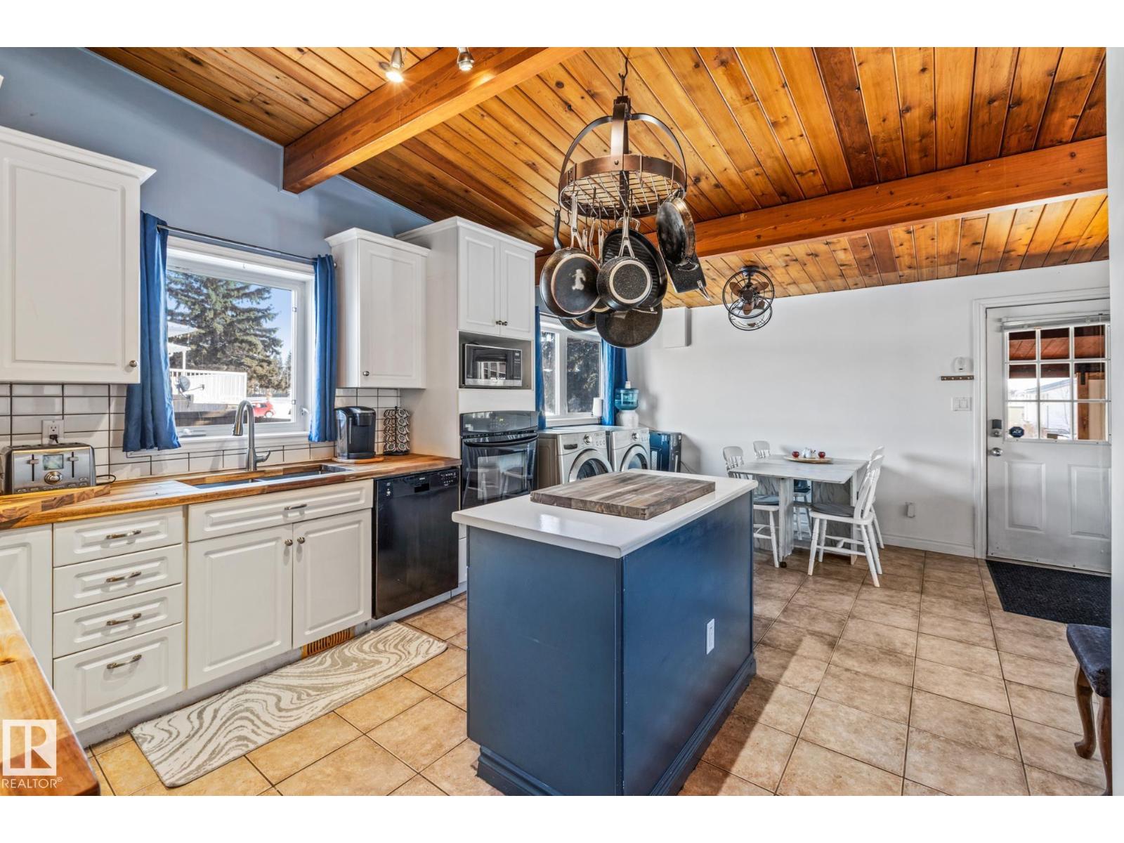 318 Main St, Ferintosh, Alberta  T0B 1M0 - Photo 12 - E4483204