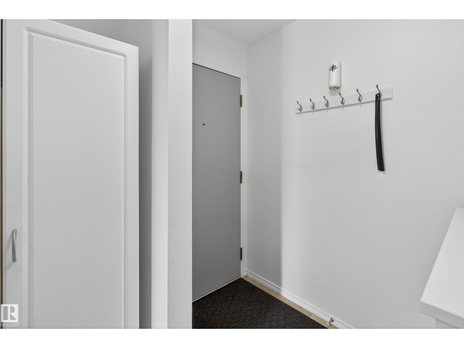#211 10838 108 St Nw, Edmonton, Alberta  T5H 3A7 - Photo 6 - E4484954