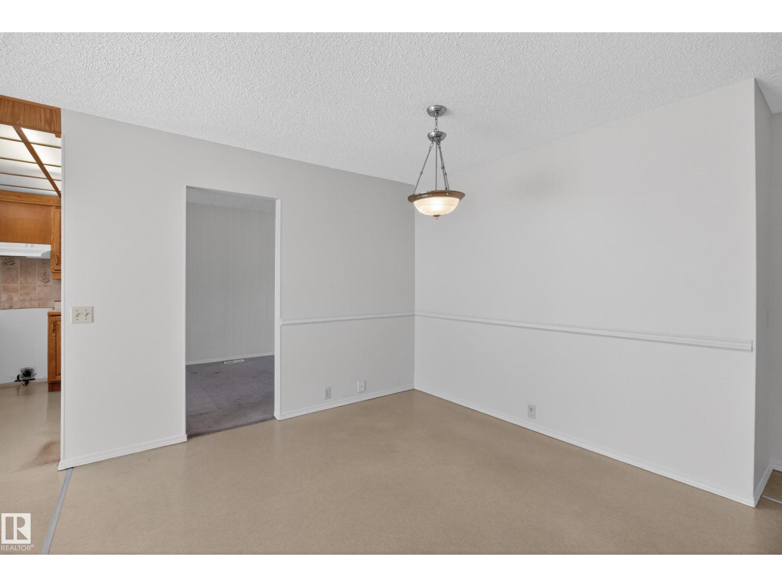102 Garland Cr, Sherwood Park, Alberta  T8A 2R2 - Photo 11 - E4484955
