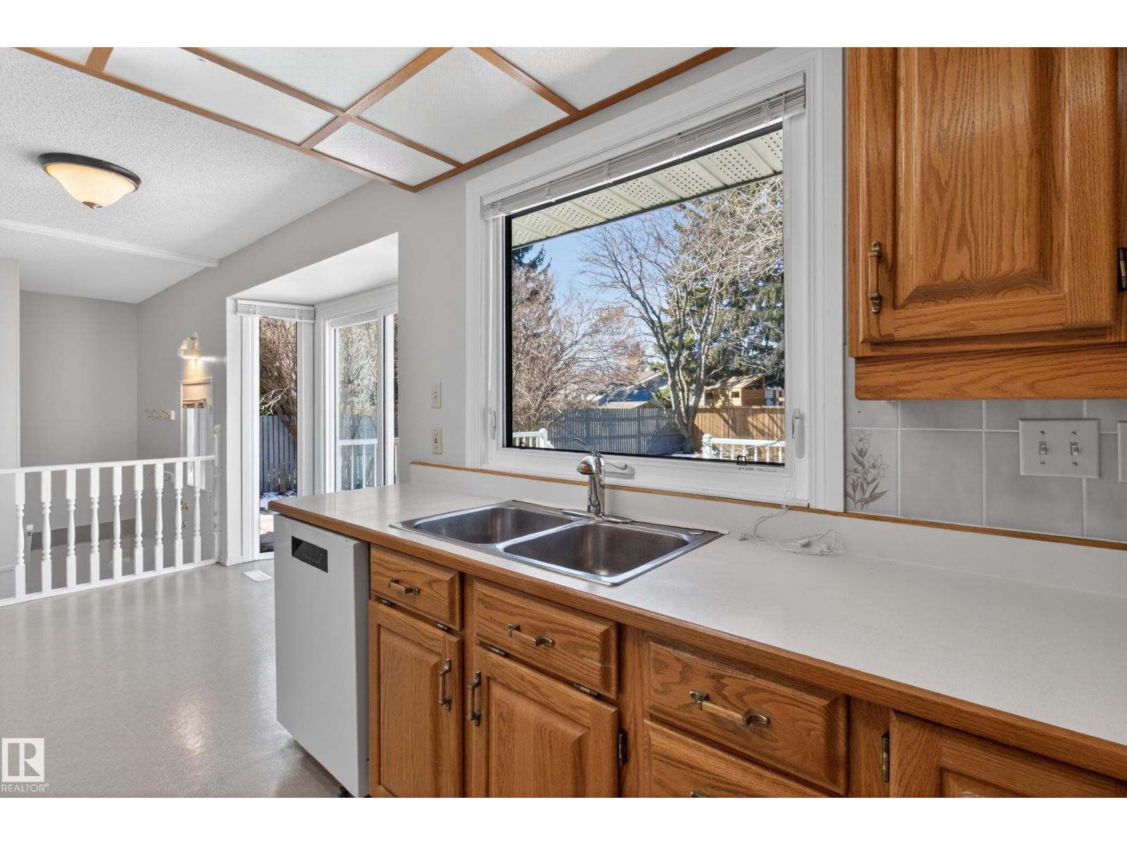102 Garland Cr, Sherwood Park, Alberta  T8A 2R2 - Photo 17 - E4484955