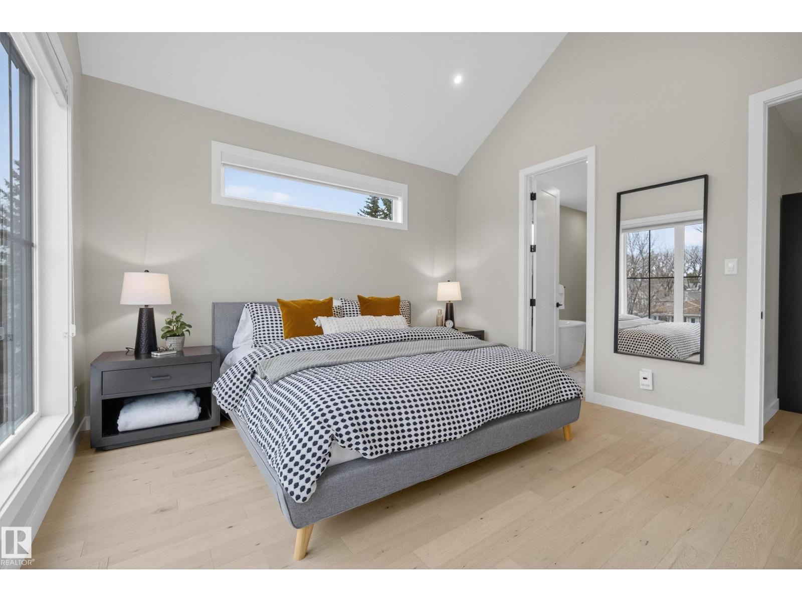 8738 89 Av Nw, Edmonton, Alberta  T6C 1N7 - Photo 28 - E4484957