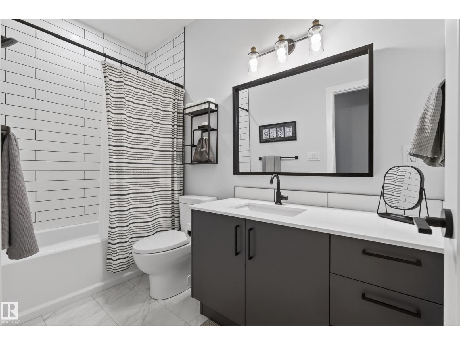 8738 89 Av Nw, Edmonton, Alberta  T6C 1N7 - Photo 51 - E4484957