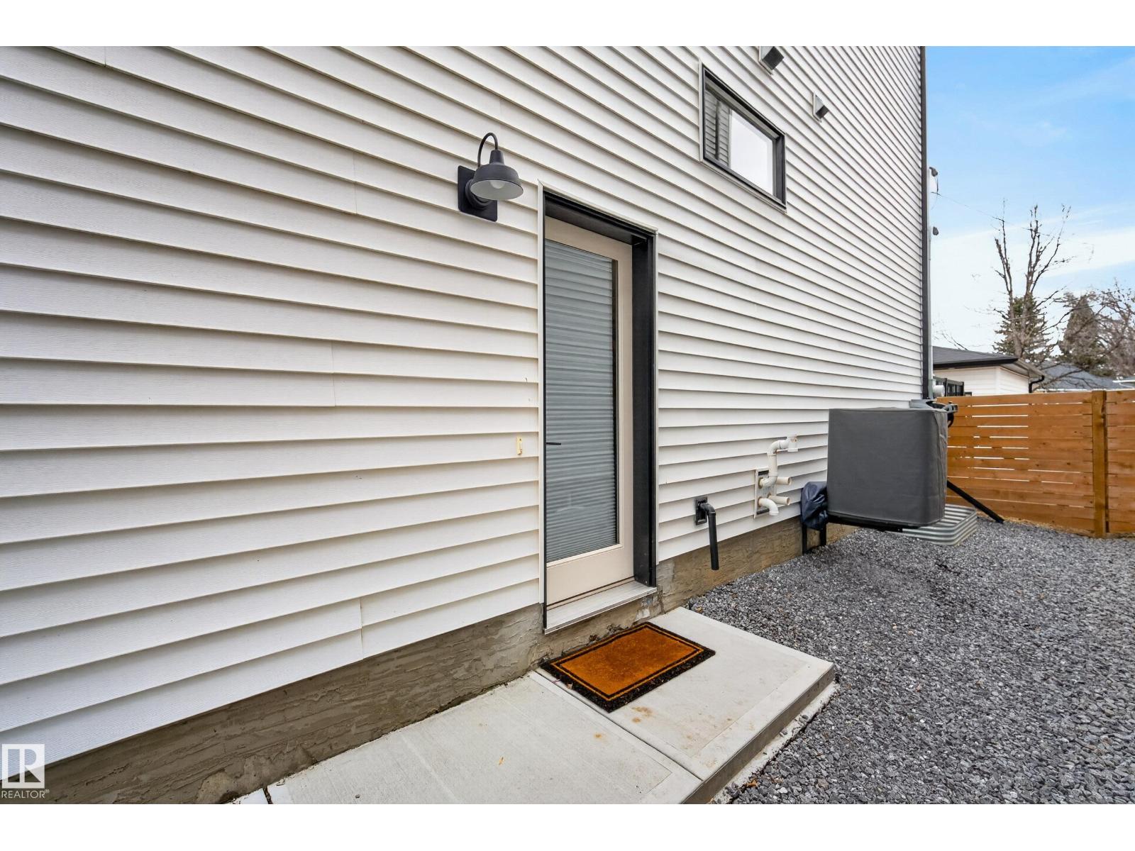 8738 89 Av Nw, Edmonton, Alberta  T6C 1N7 - Photo 58 - E4484957