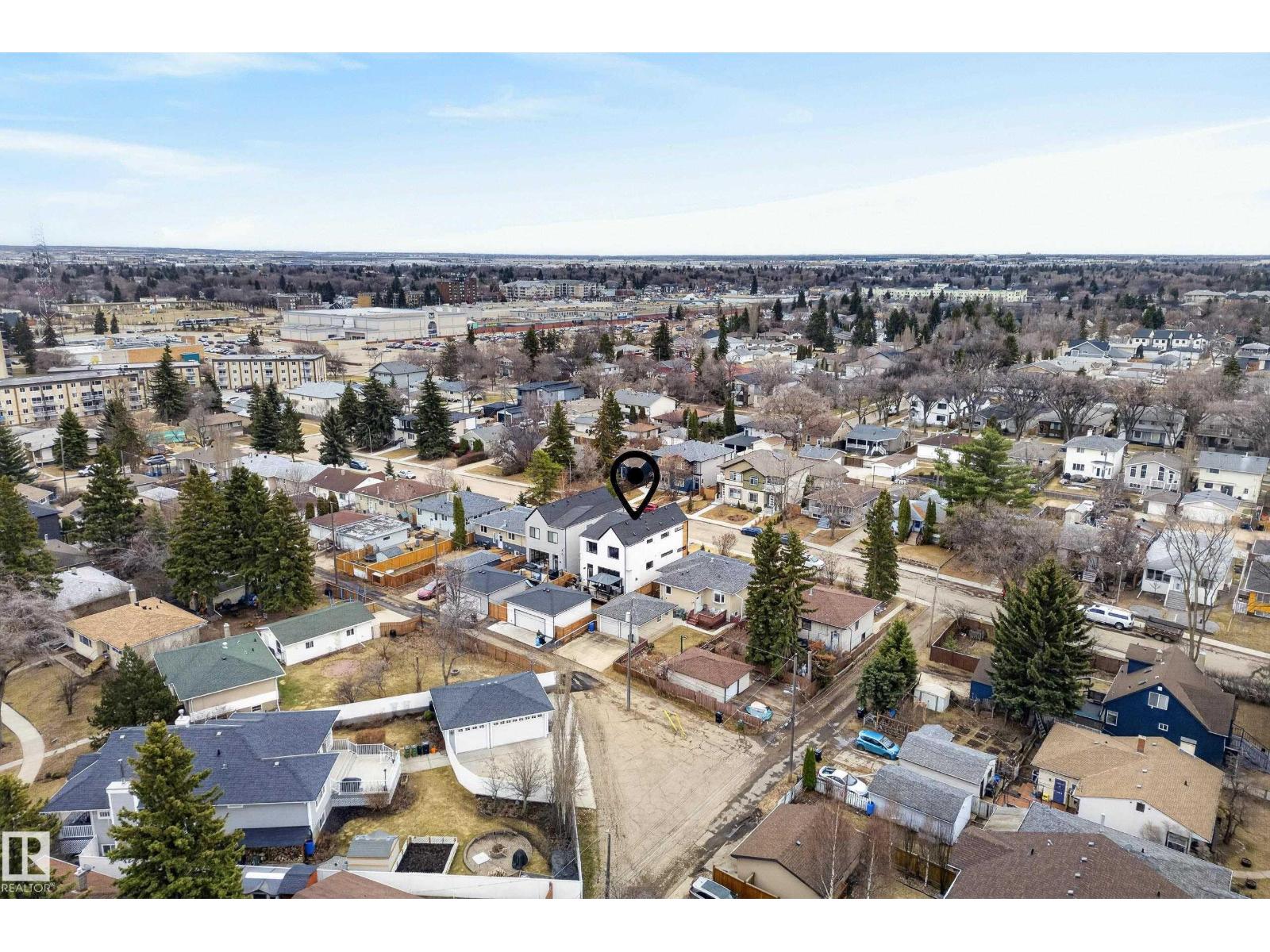 8738 89 Av Nw, Edmonton, Alberta  T6C 1N7 - Photo 72 - E4484957