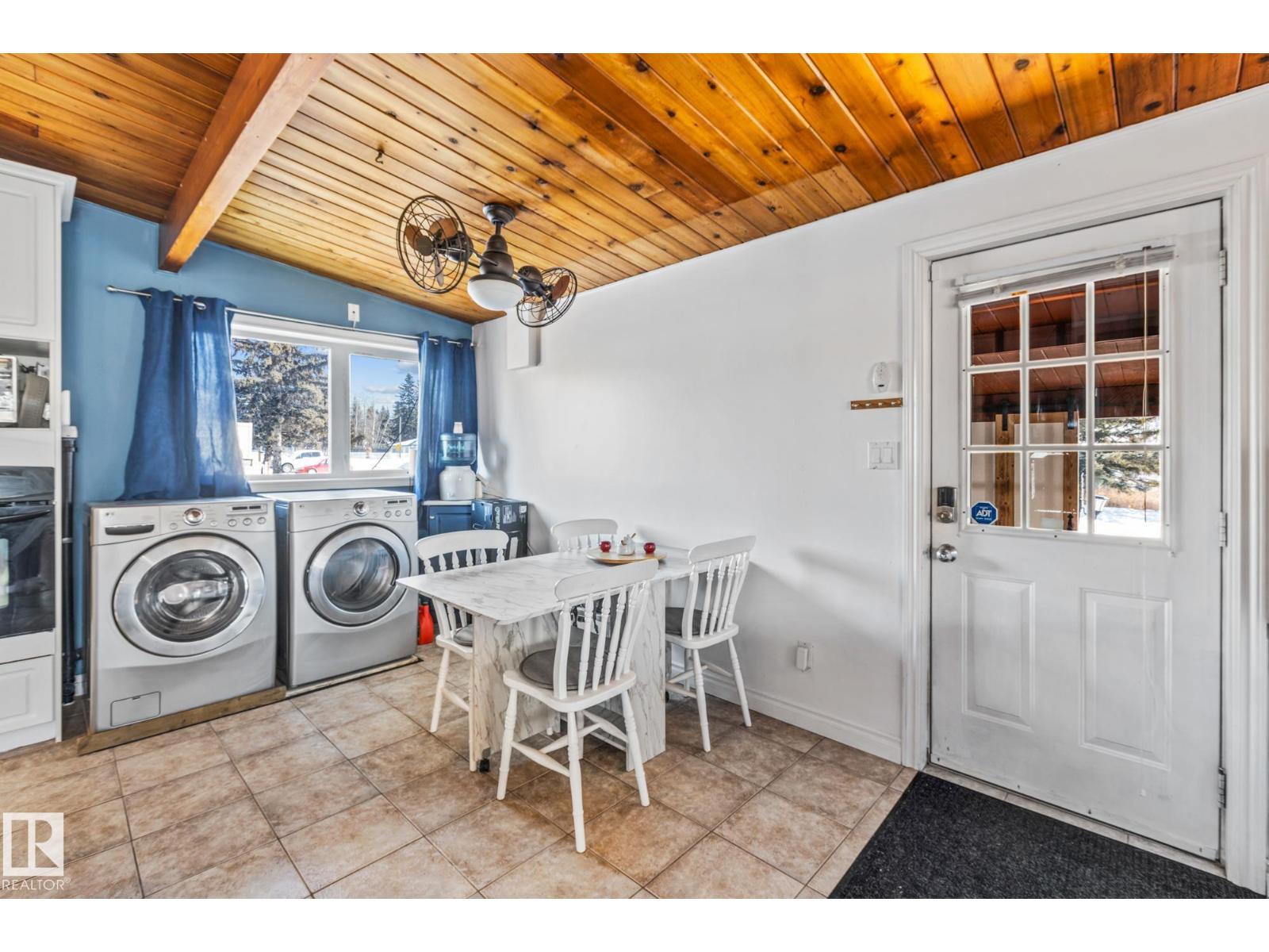 318 Main St, Ferintosh, Alberta  T0B 1M0 - Photo 5 - E4483204