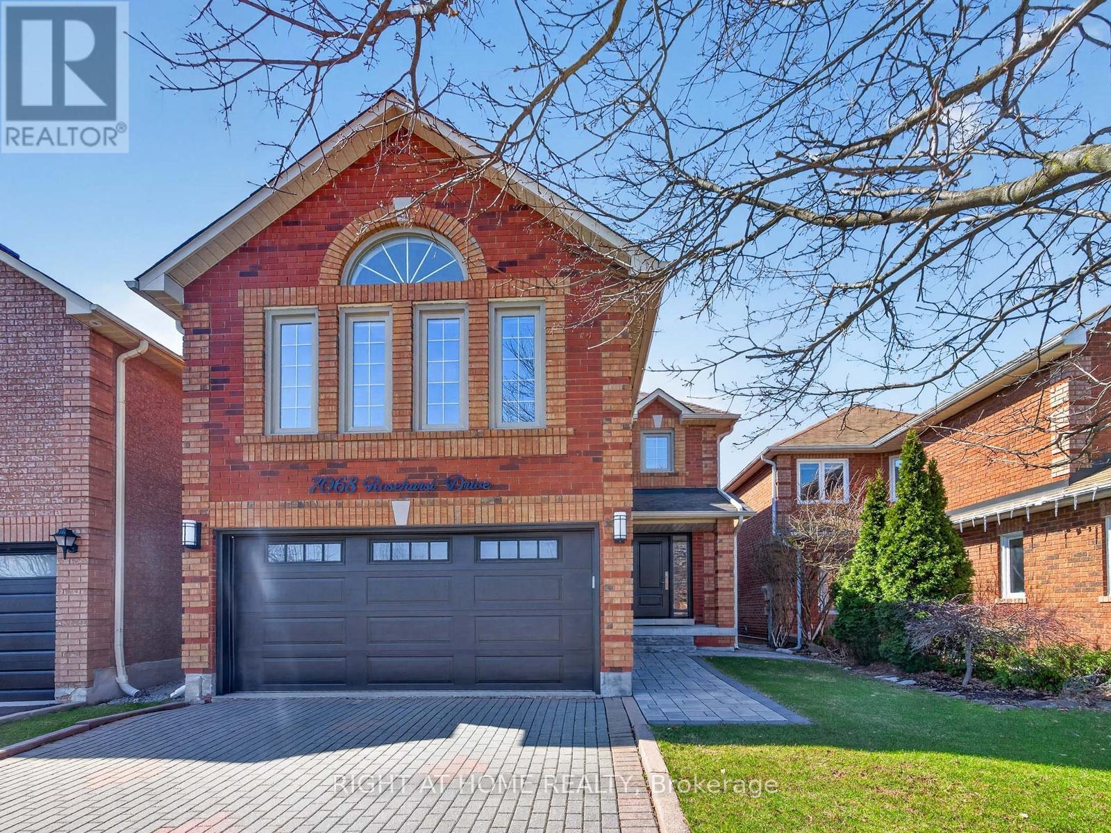 7068 ROSEHURST DRIVE, Mississauga, Ontario
