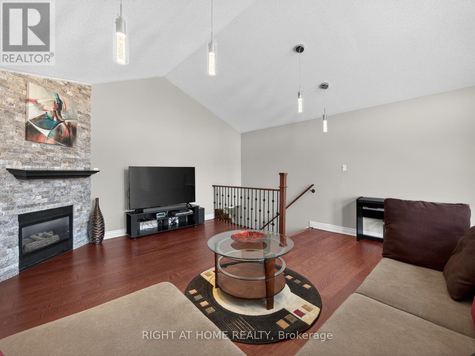 7068 Rosehurst Drive, Mississauga, Ontario  L5N 6Y8 - Photo 22 - W13064528