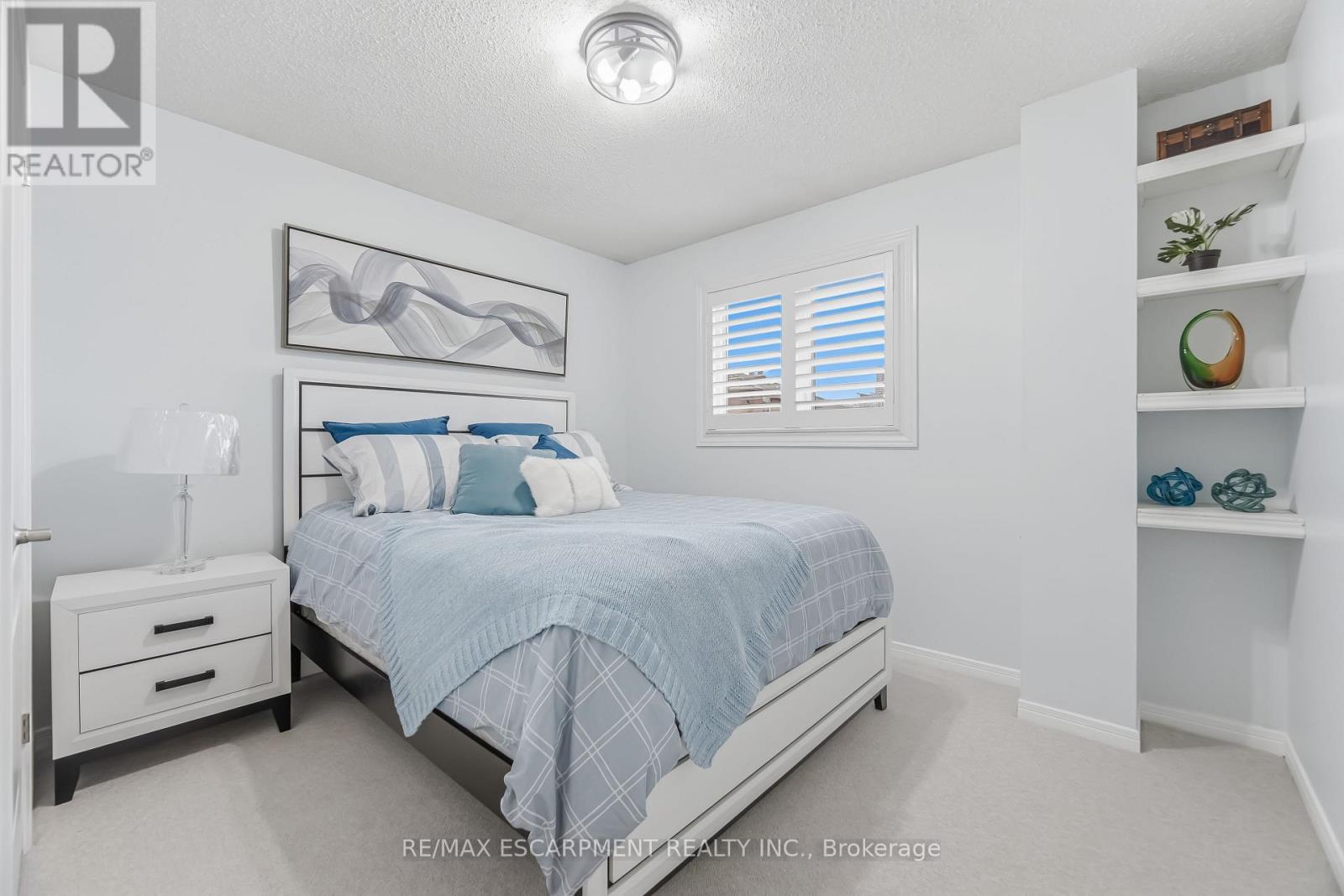 3332 Testimony Square, Mississauga, Ontario  L5B 3G2 - Photo 29 - W13064558