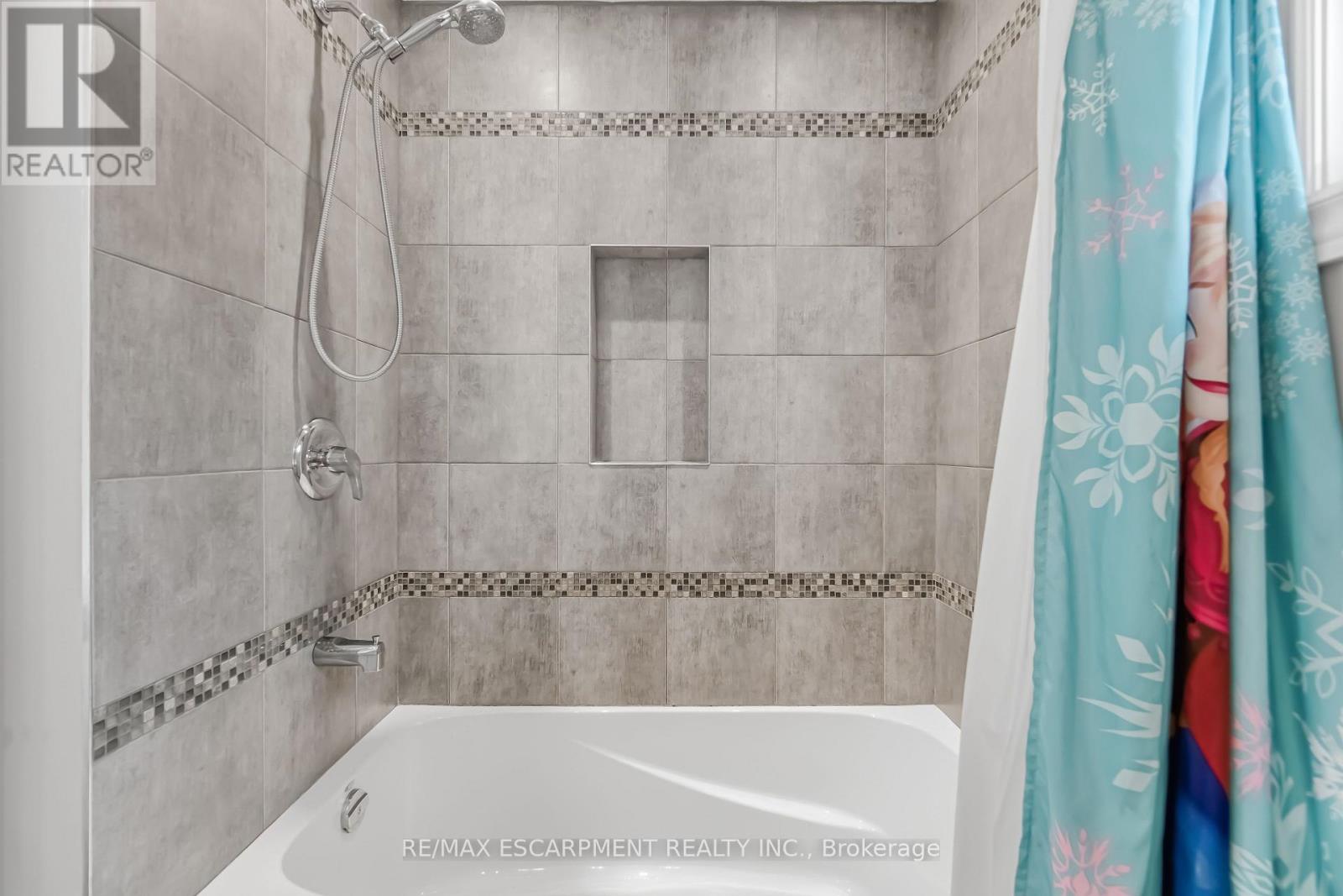 3332 Testimony Square, Mississauga, Ontario  L5B 3G2 - Photo 31 - W13064558