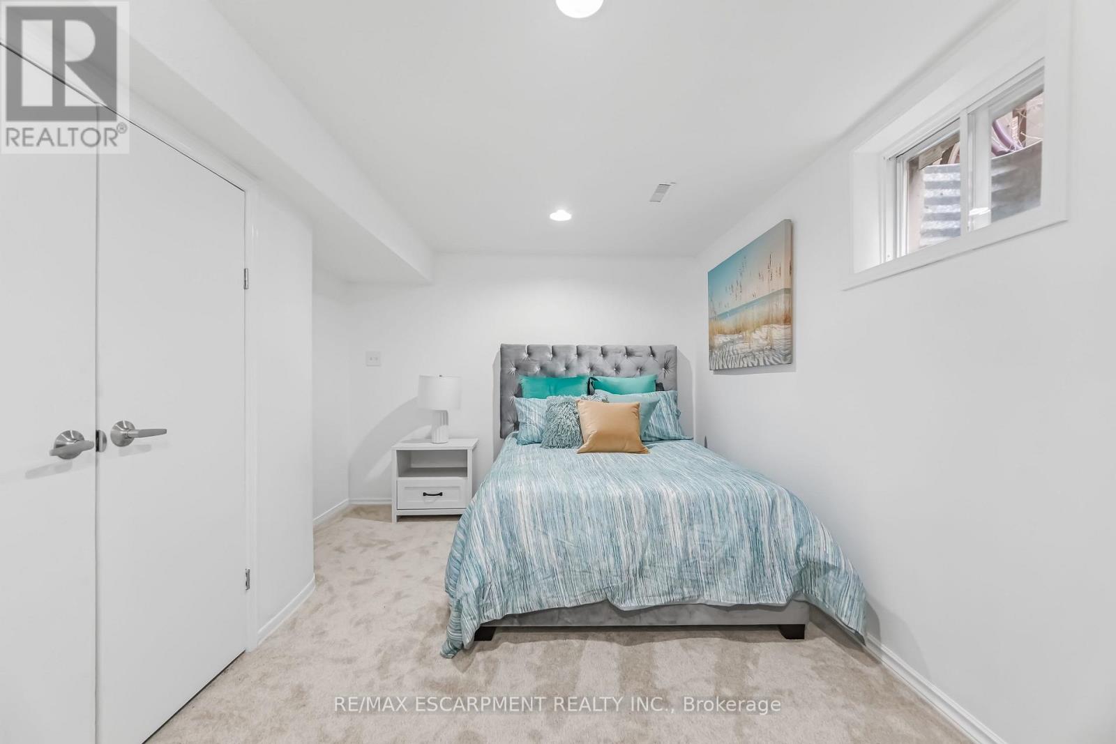 3332 Testimony Square, Mississauga, Ontario  L5B 3G2 - Photo 40 - W13064558