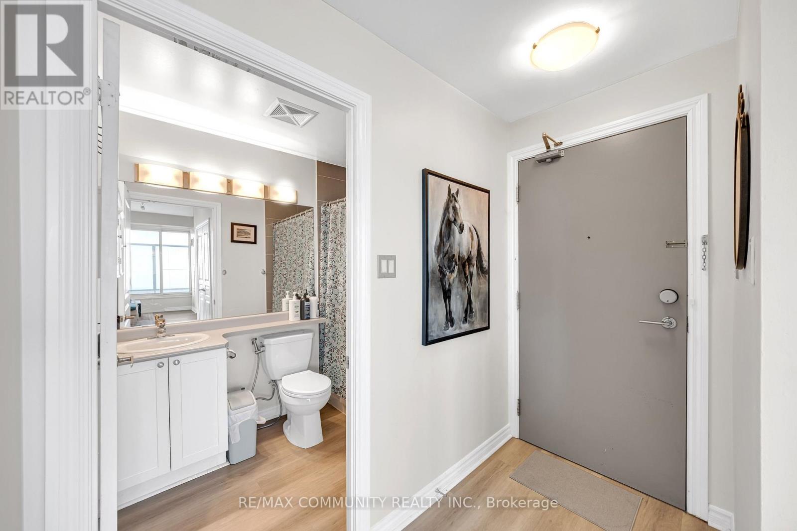 502 - 3525 Kariya Drive, Mississauga, Ontario  L5B 0C2 - Photo 4 - W13064592