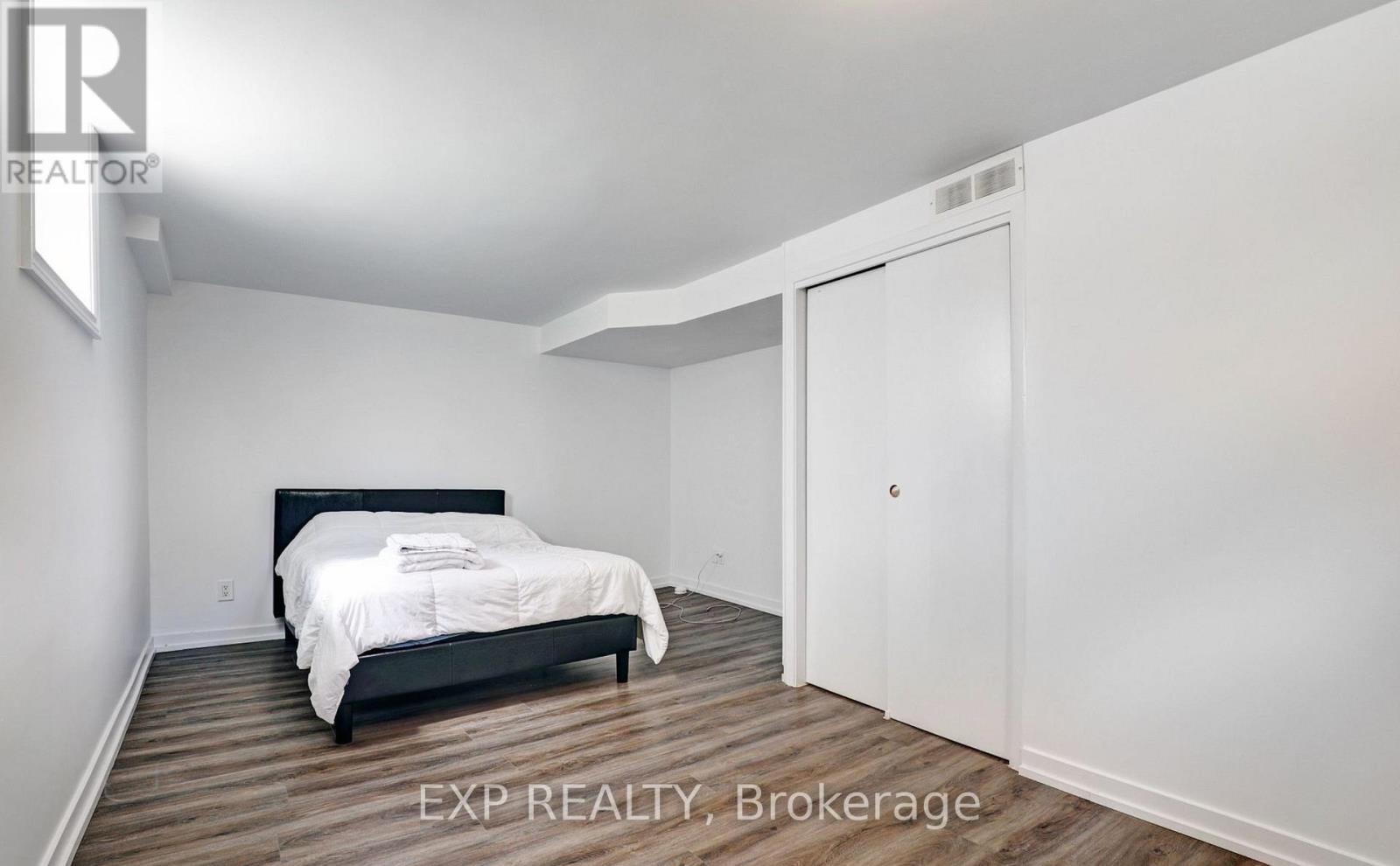 142 Thompson Avenue, Toronto, Ontario  M8Z 3V2 - Photo 14 - W13064606