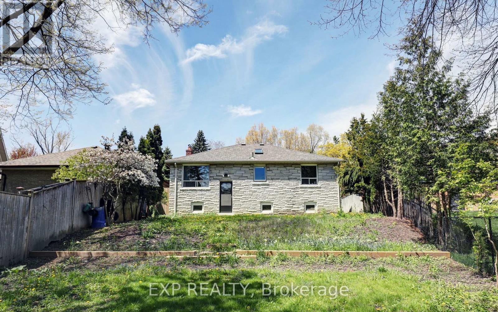 142 Thompson Avenue, Toronto, Ontario  M8Z 3V2 - Photo 21 - W13064606