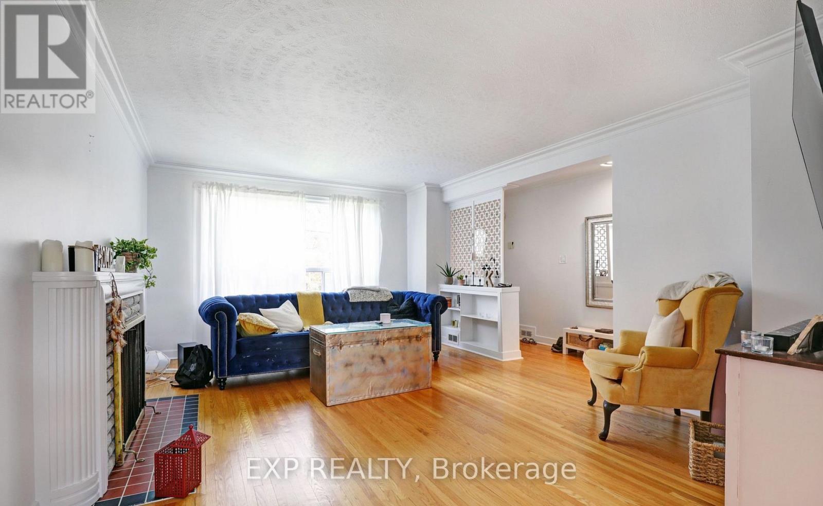 142 Thompson Avenue, Toronto, Ontario  M8Z 3V2 - Photo 4 - W13064606