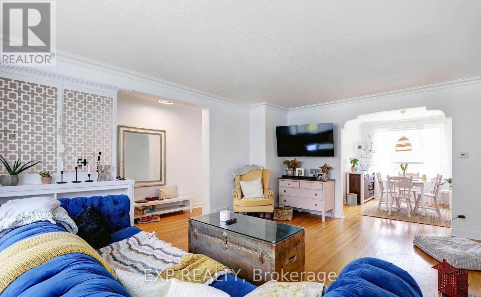 142 Thompson Avenue, Toronto, Ontario  M8Z 3V2 - Photo 5 - W13064606