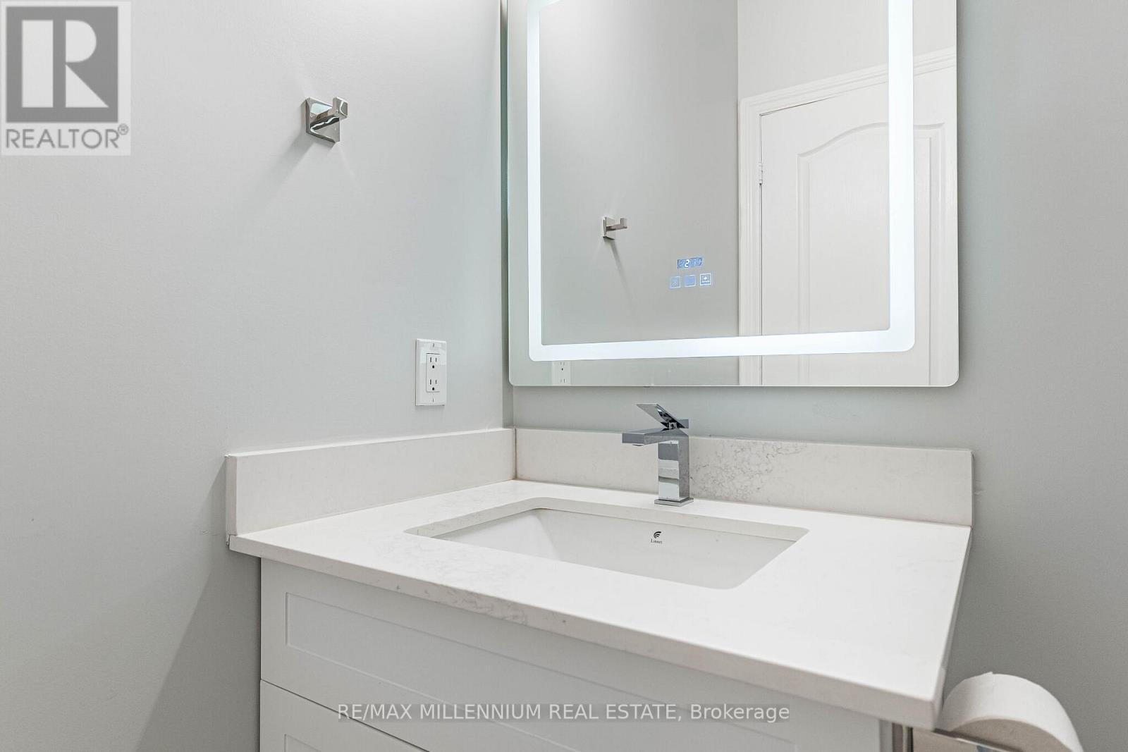 22 Magdalene Crescent, Brampton, Ontario  L6Z 0G8 - Photo 17 - W13064632