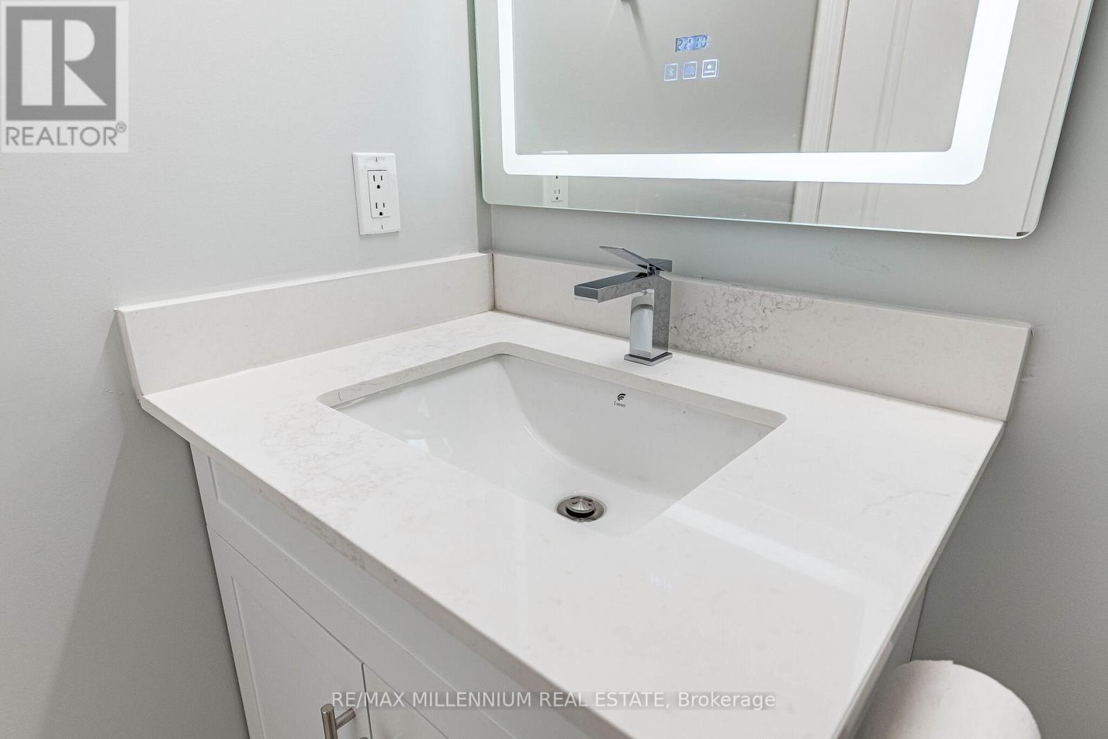 22 Magdalene Crescent, Brampton, Ontario  L6Z 0G8 - Photo 18 - W13064632