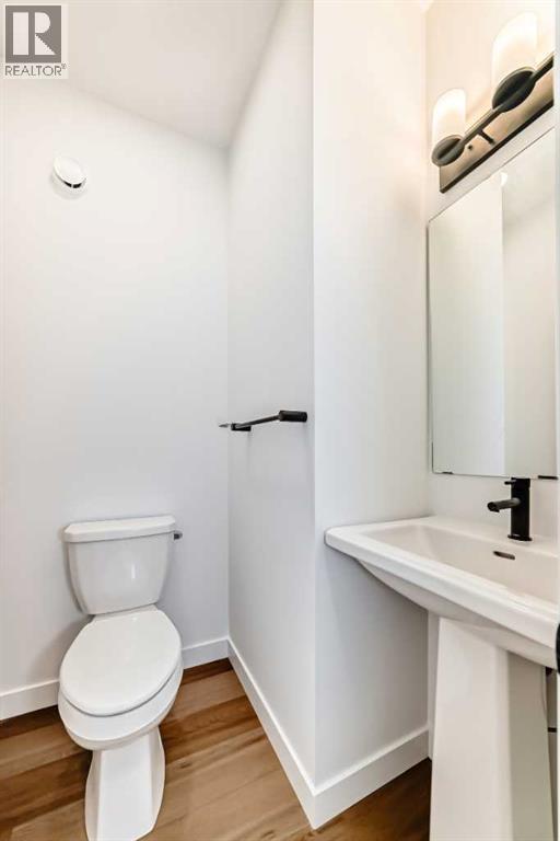 86 Heirloom Passage SE, Calgary, Alberta  T3S 0K1 - Photo 14 - A2295919