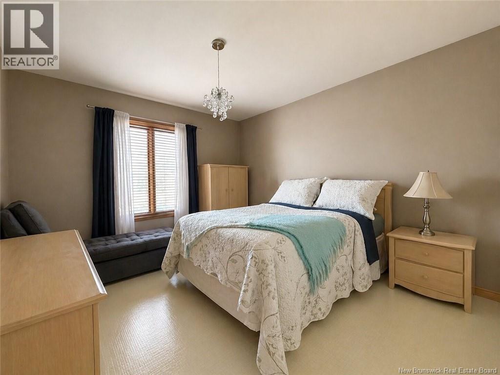 253 Jaques, Beresford, New Brunswick  E8K 1J9 - Photo 28 - NB138364