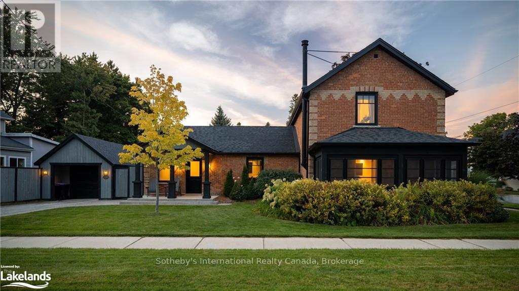 258 MAPLE STREET, Collingwood, Ontario