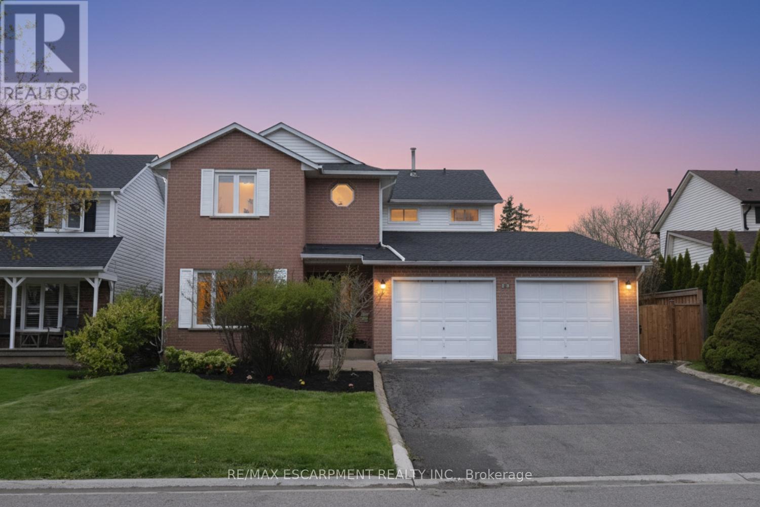 50 Buchanan Drive, Haldimand, Ontario  N3W 1H2 - Photo 4 - X13064536