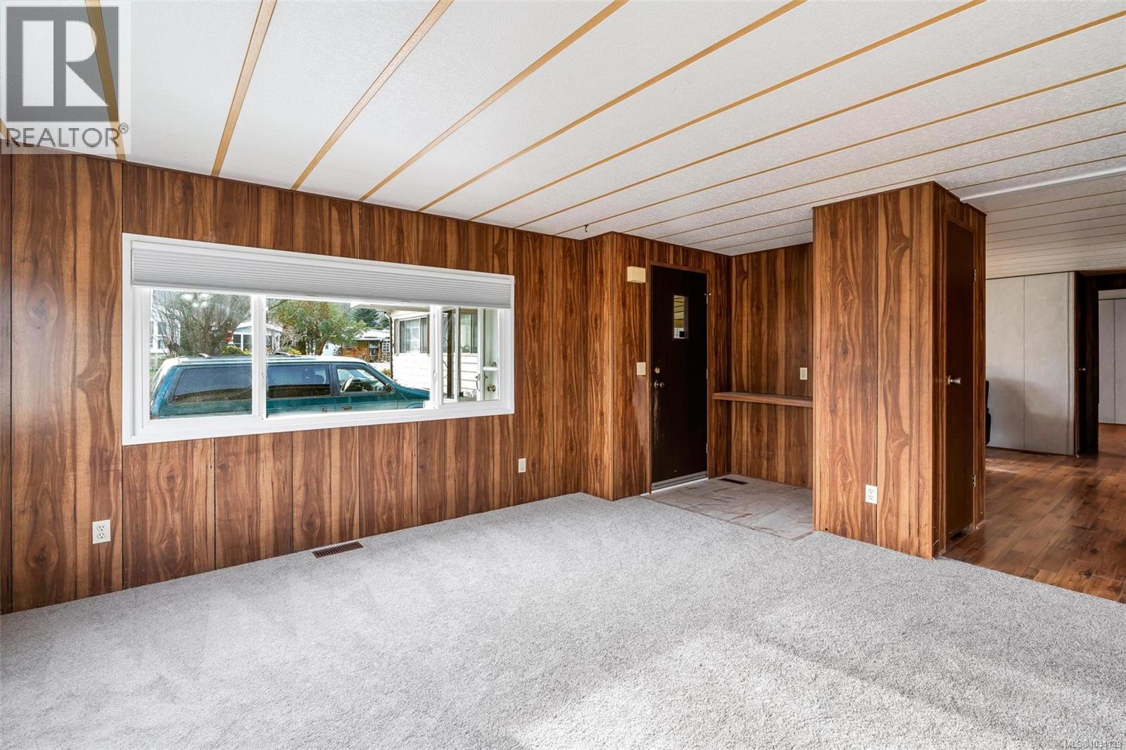 3 158 Cooper Rd, View Royal, British Columbia  V9A 7B3 - Photo 3 - 1034139