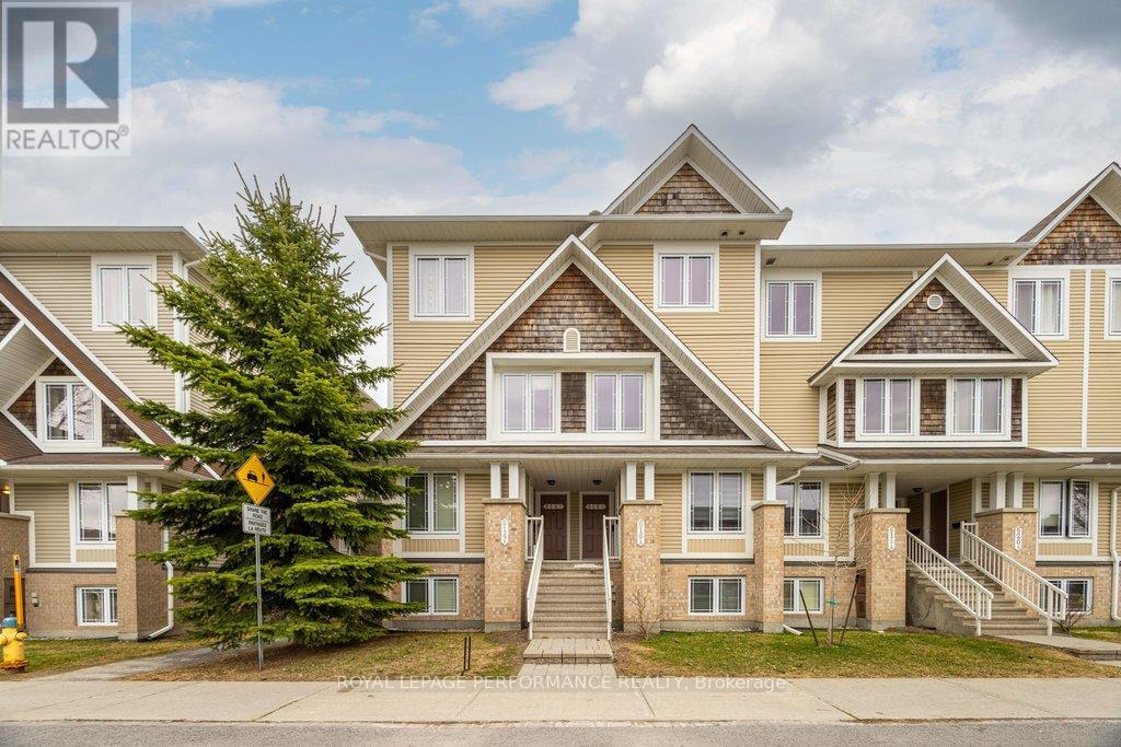 B - 616 CHAPMAN MILLS DRIVE, Ottawa, Ontario