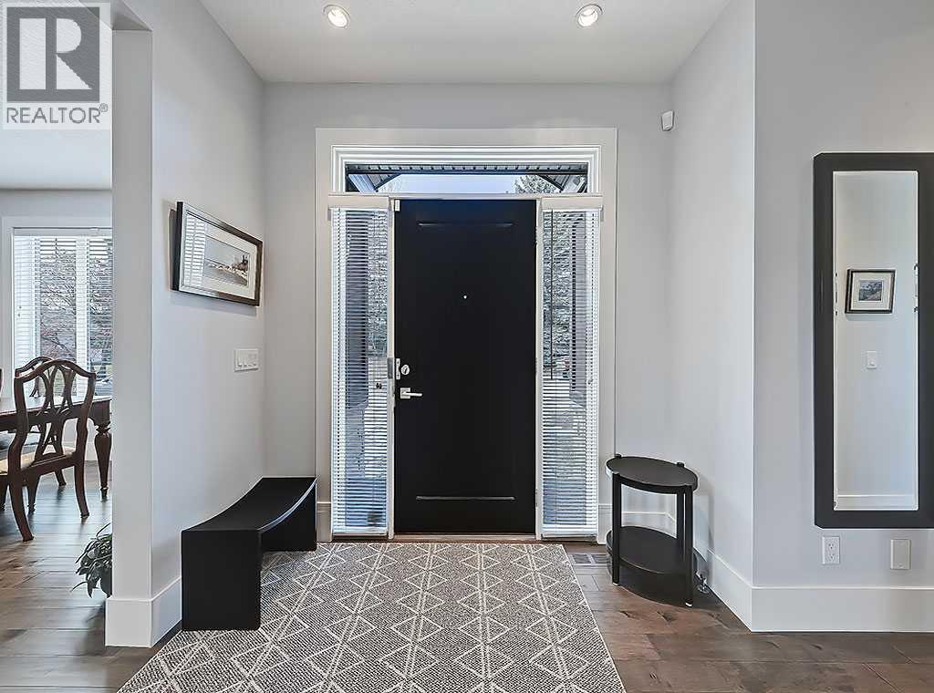 14 Rosetree Road NW, Calgary, Alberta  T2K 1M6 - Photo 5 - A2281925