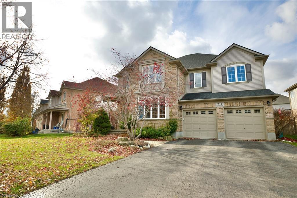 711 CEDAR BEND Drive, Waterloo, Ontario