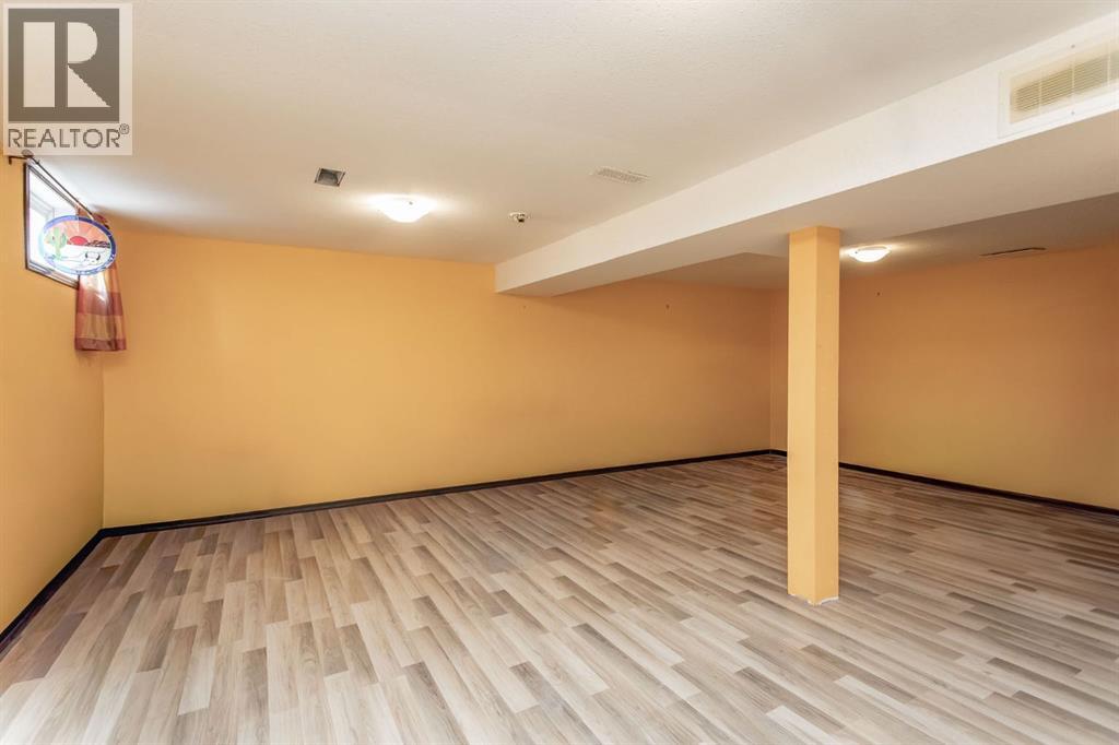 13 Scott Street, Red Deer, Alberta  T4N 0E3 - Photo 20 - A2299301