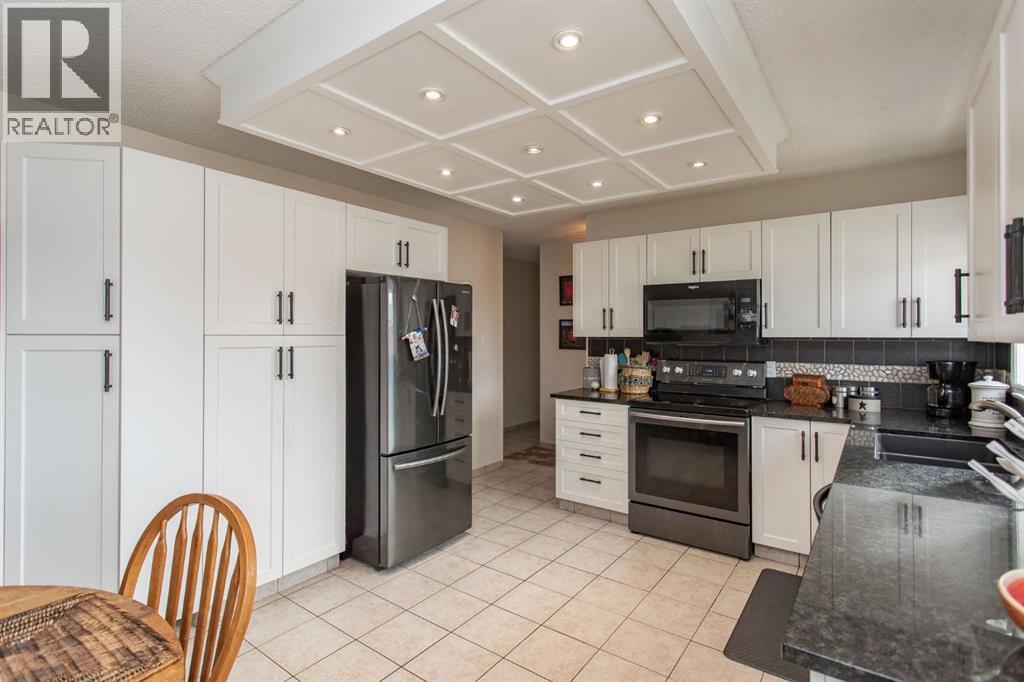 13 Scott Street, Red Deer, Alberta  T4N 0E3 - Photo 9 - A2299301