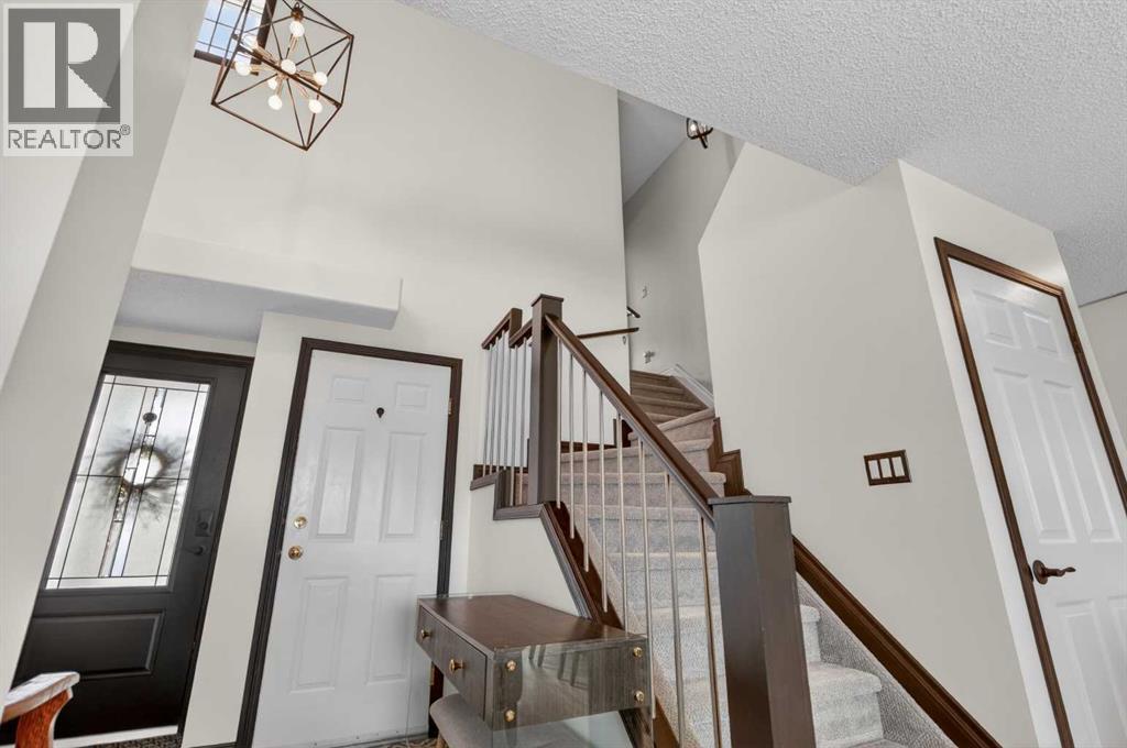 14 Covewood Place Ne, Calgary, Alberta  T3K 4V8 - Photo 5 - A2303252