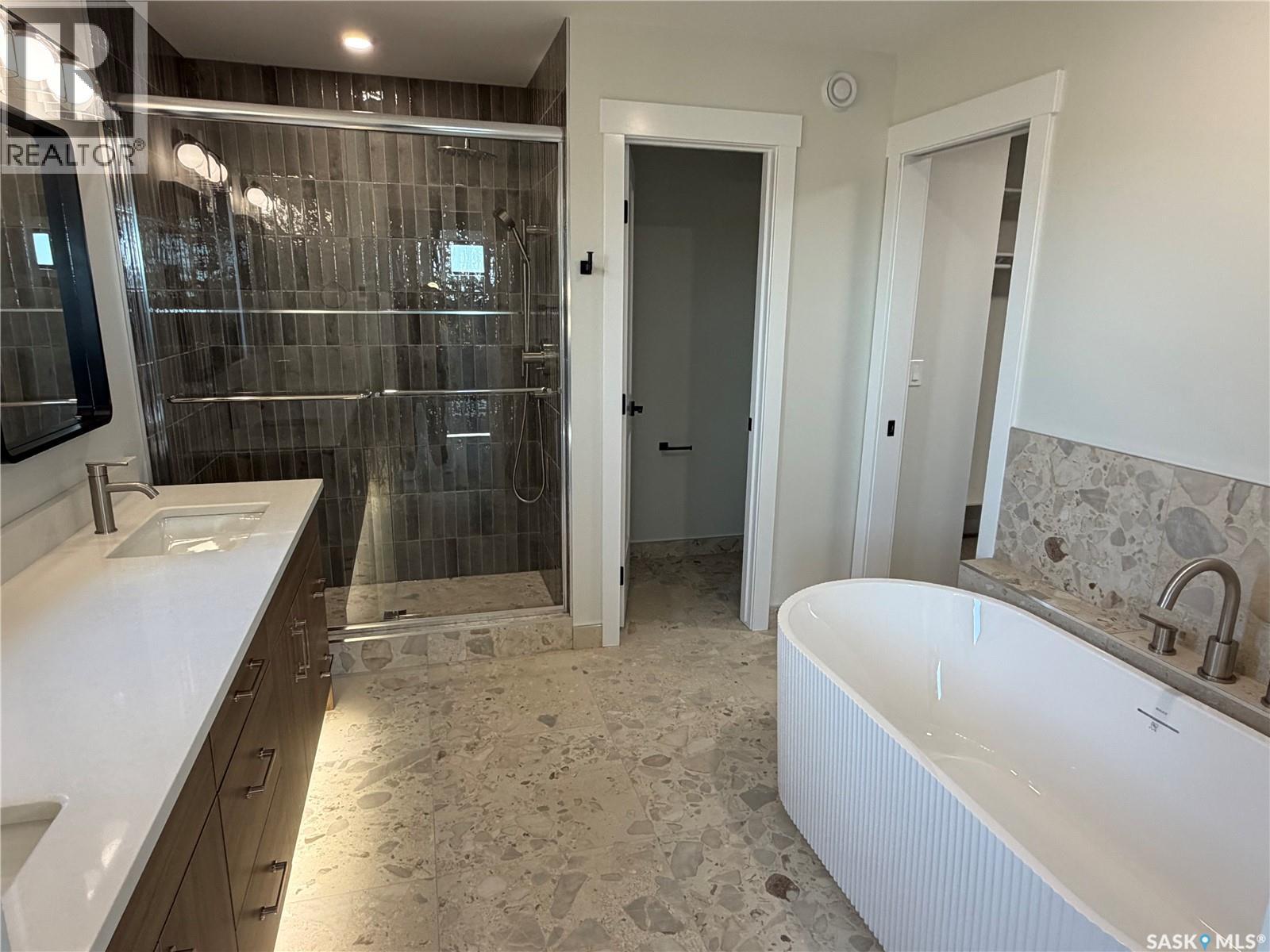 310 Traeger Manor, Saskatoon, Saskatchewan  S7V 1Z4 - Photo 11 - SK034475