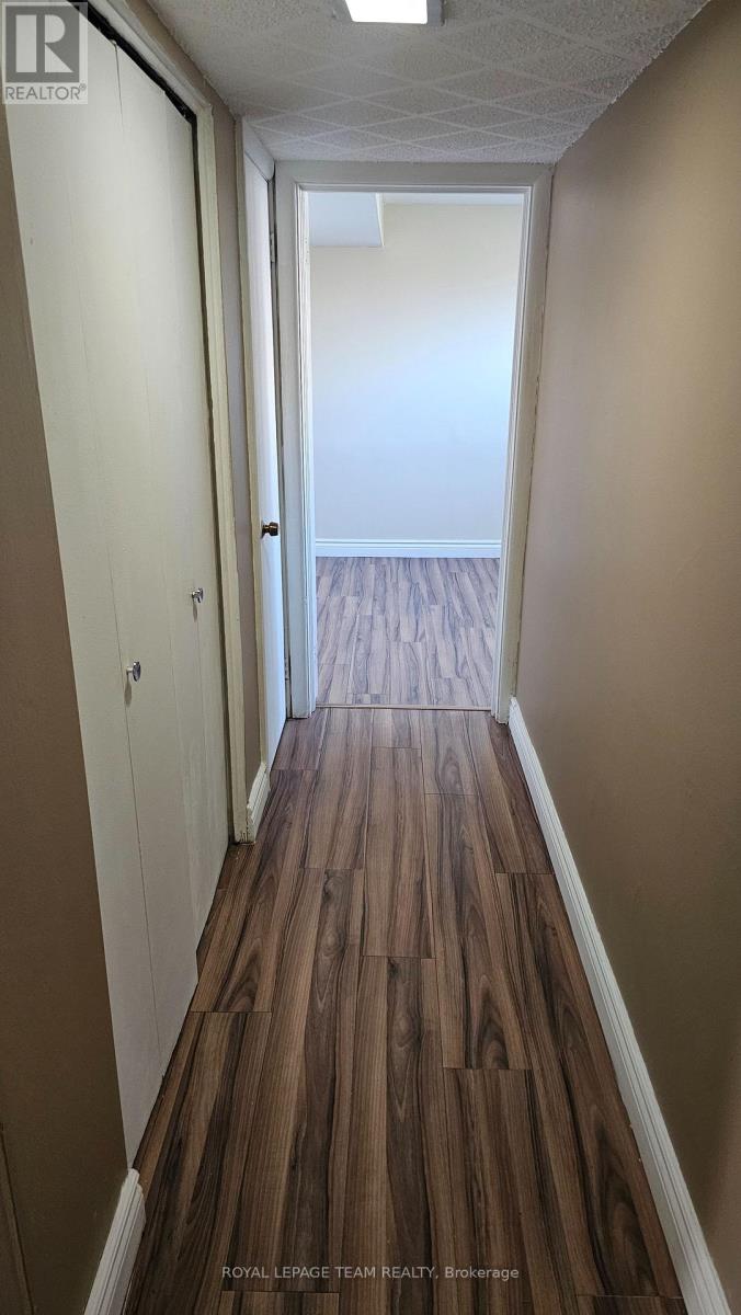 1 - 395 Peach Tree Lane, Ottawa, Ontario  K1K 2R7 - Photo 3 - X13064826