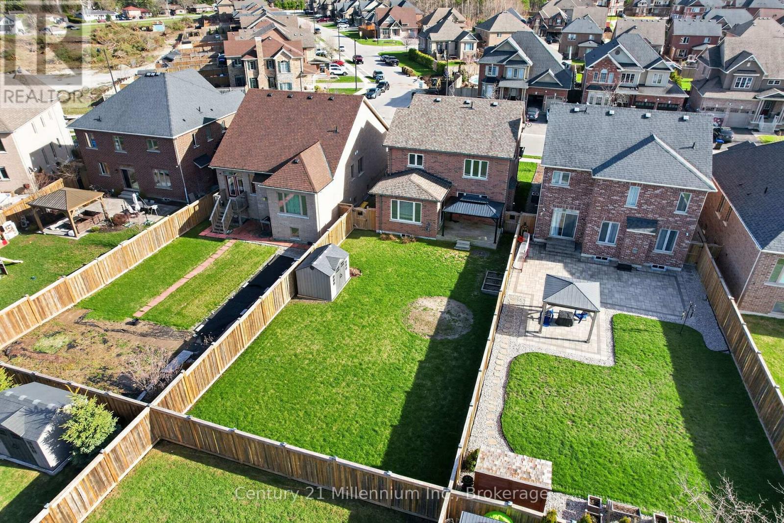 18 Marks Road, Springwater, Ontario  L9X 1A8 - Photo 25 - S13064194