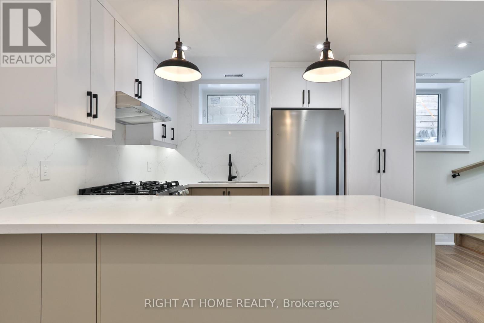 4 (Garden Suite) - 39 Fifteenth Street, Toronto, Ontario  M8V 3J3 - Photo 10 - W12873274