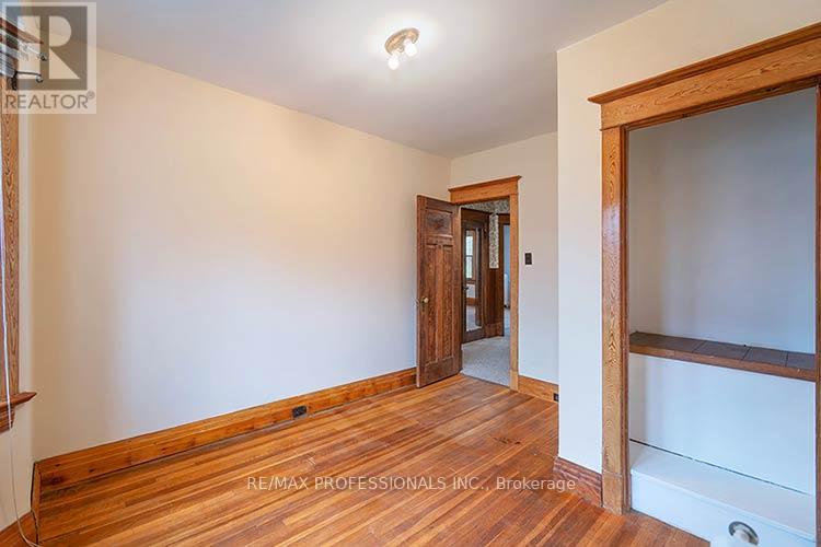 316 Durie Street, Toronto, Ontario  M6S 3G3 - Photo 14 - W13059920