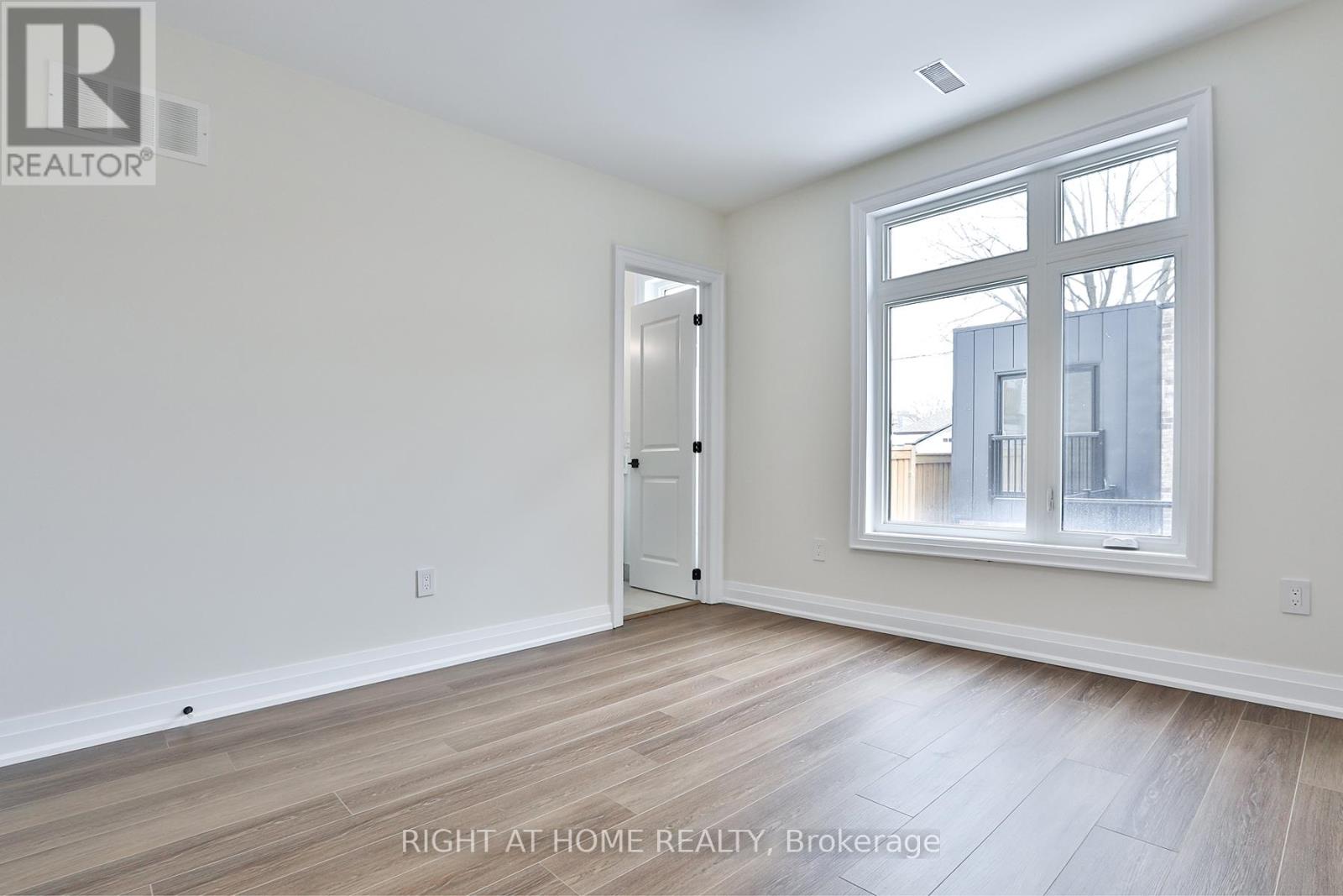 1 - 39 Fifteenth Street, Toronto, Ontario  M8V 3J3 - Photo 14 - W12873268