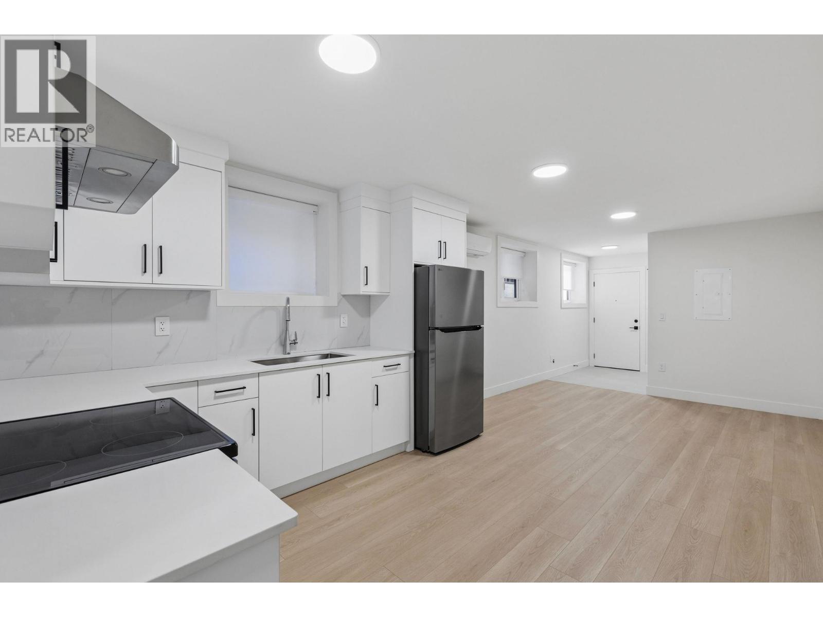 2 6512 Grant Street, Burnaby, British Columbia  V5B 2K8 - Photo 34 - R3117803