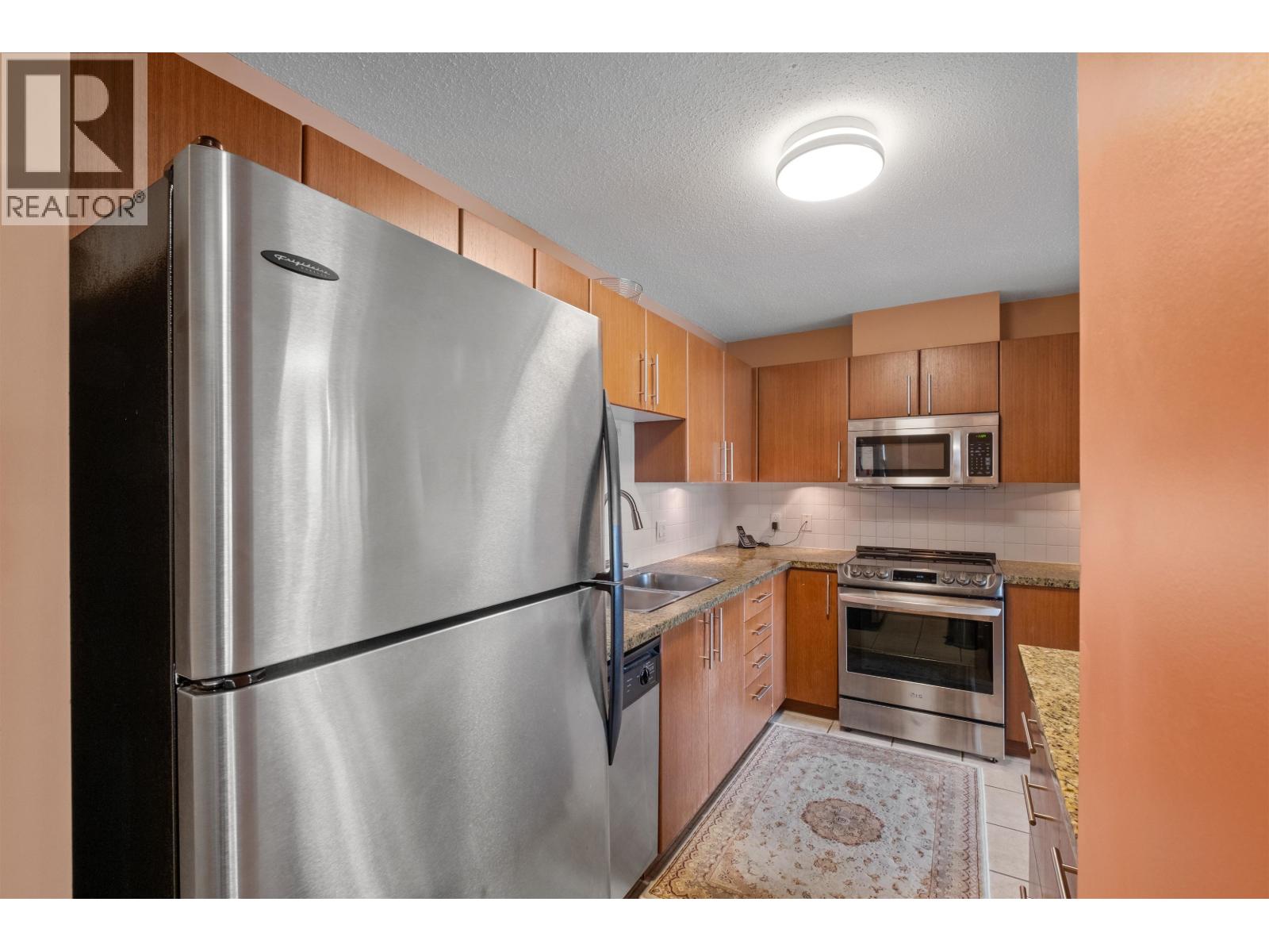 705 2088 Madison Avenue, Burnaby, British Columbia  V5C 6T5 - Photo 5 - R3117875