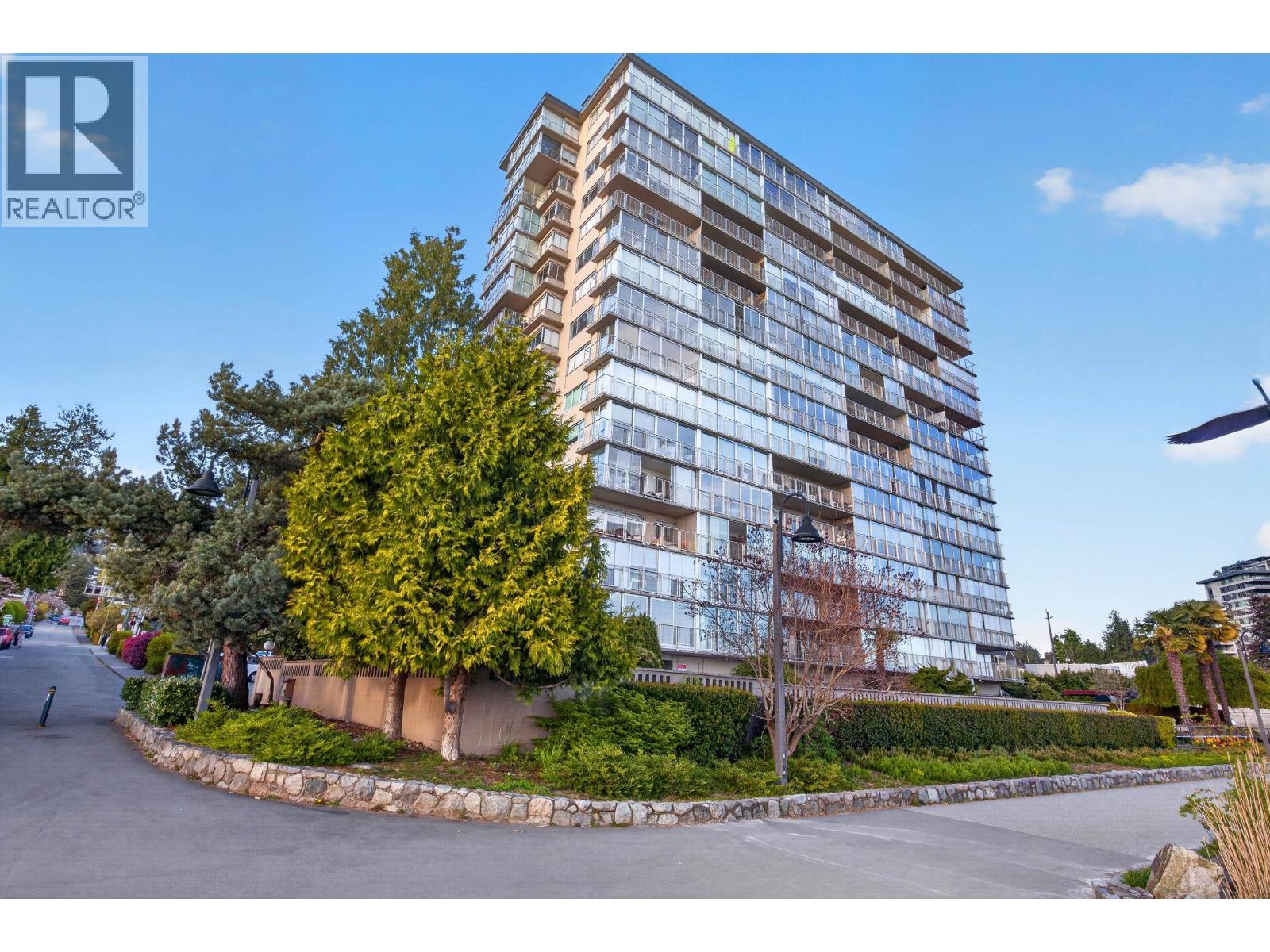 1404 150 24th Street, West Vancouver, British Columbia  V7V 4G8 - Photo 3 - R3117628