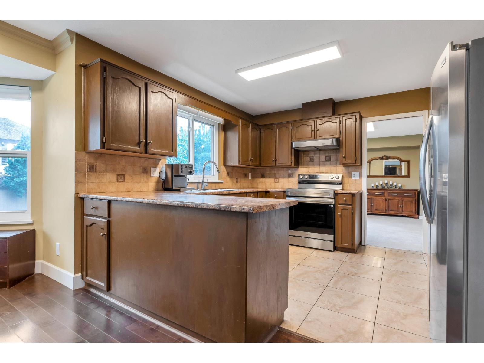 10528 168a Street, Surrey, British Columbia  V4N 3H6 - Photo 12 - R3117883