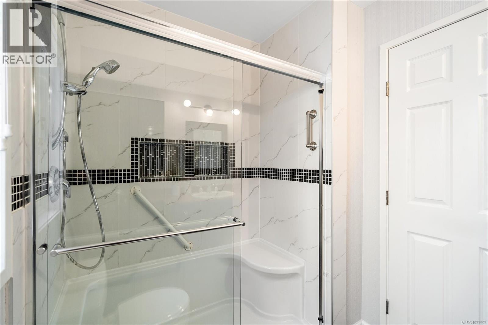 118 2345 Cedar Hill Cross Rd, Oak Bay, British Columbia  V8P 5M8 - Photo 22 - 1033803
